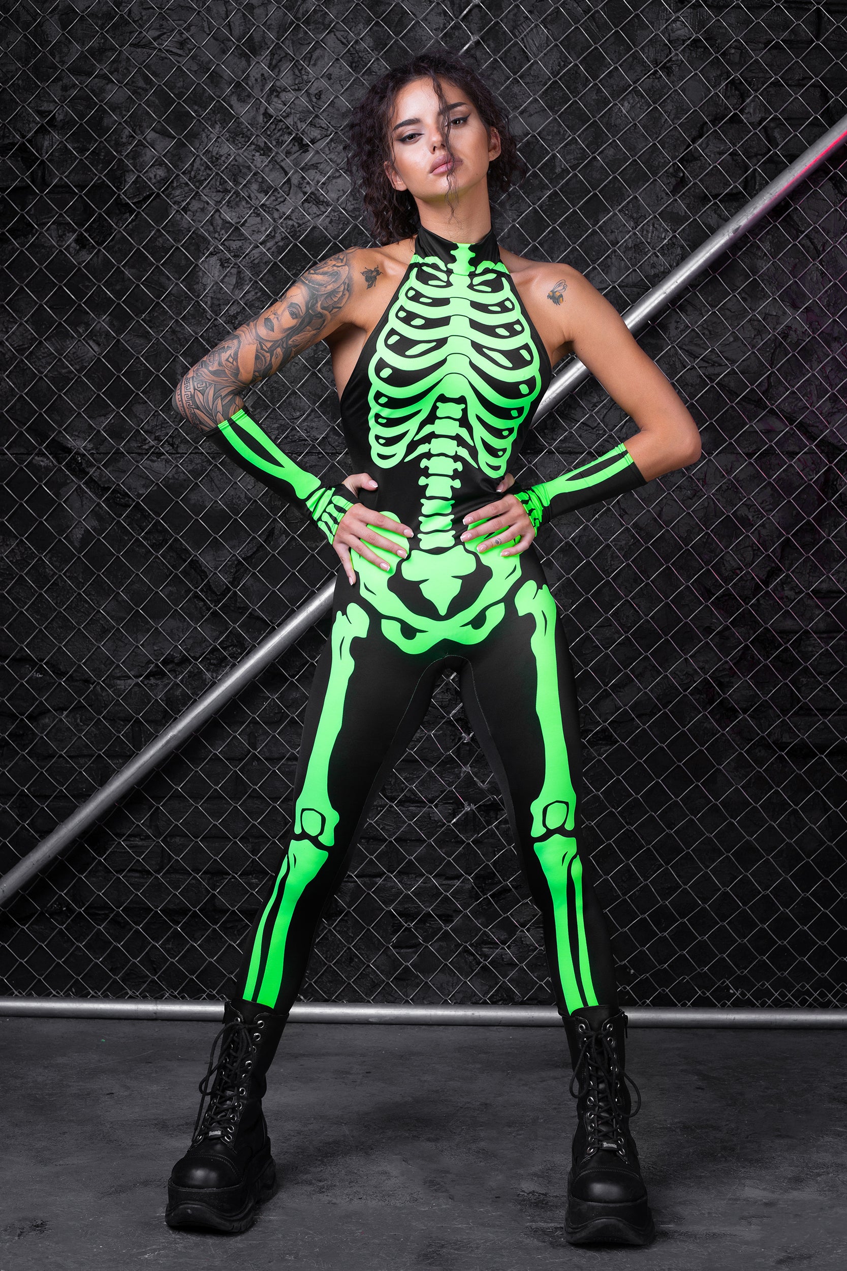 Neon Fervent Bodysuit_Fashionable Costume Set_VIVIDHE