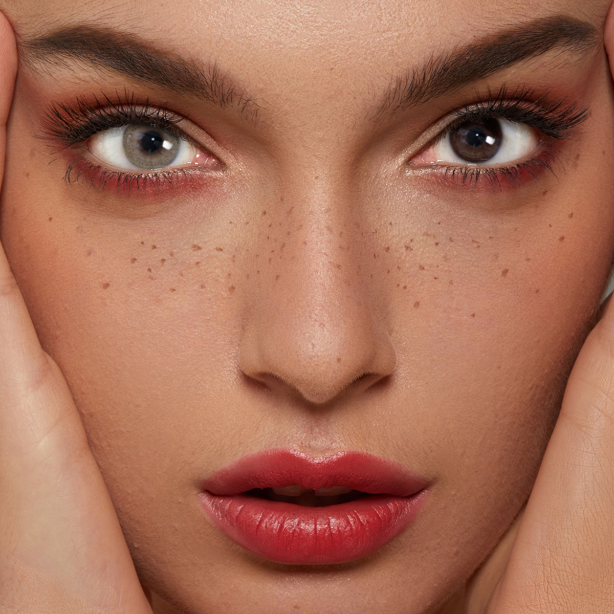 [US Warehouse] Glow Grey Caramel Prescription Monthly Colored Contacts