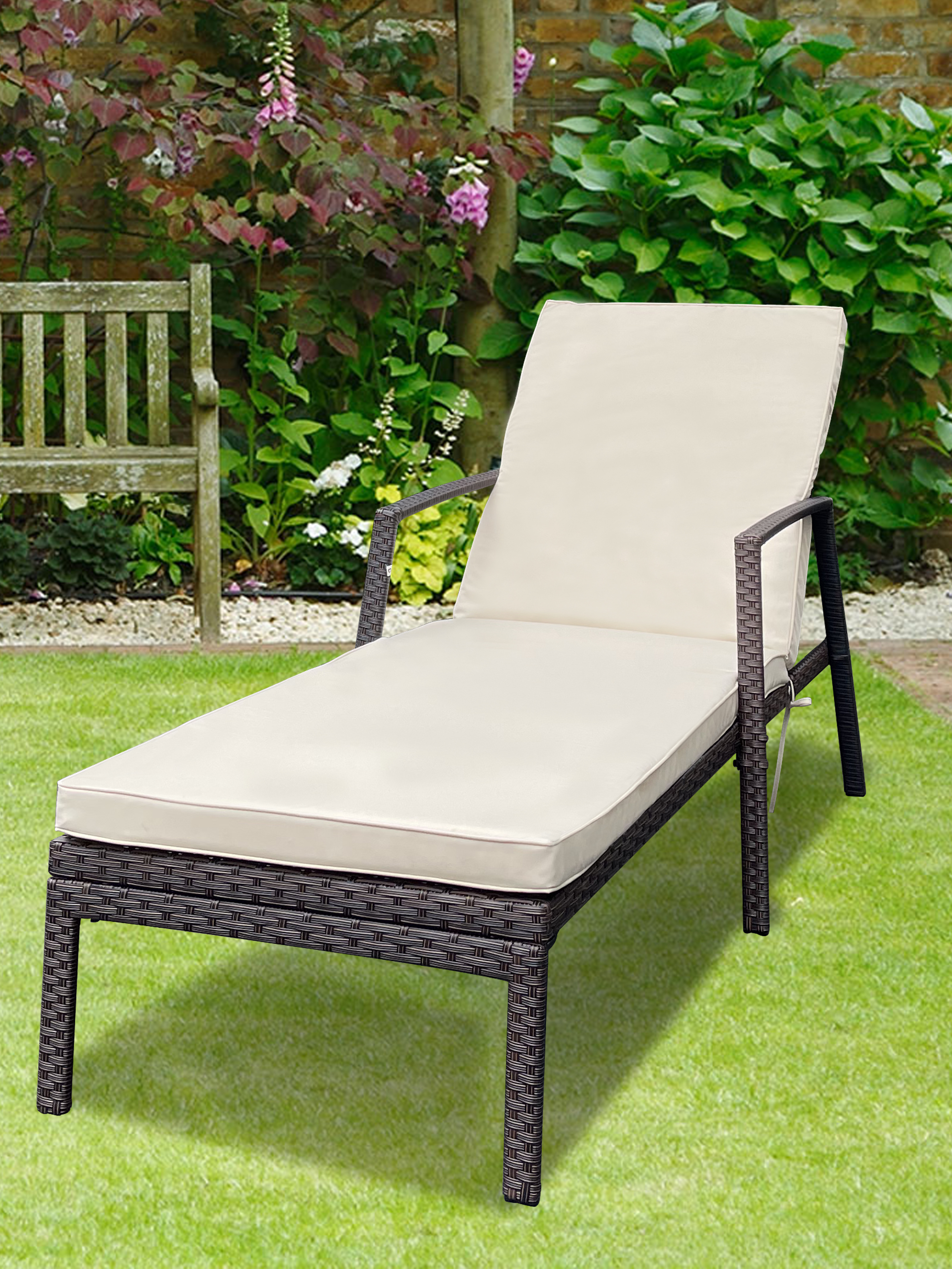 Outdoor Patio Lounge Chairs Rattan Wicker Patio Chaise Lounges Chair  Brown-Boyel Living
