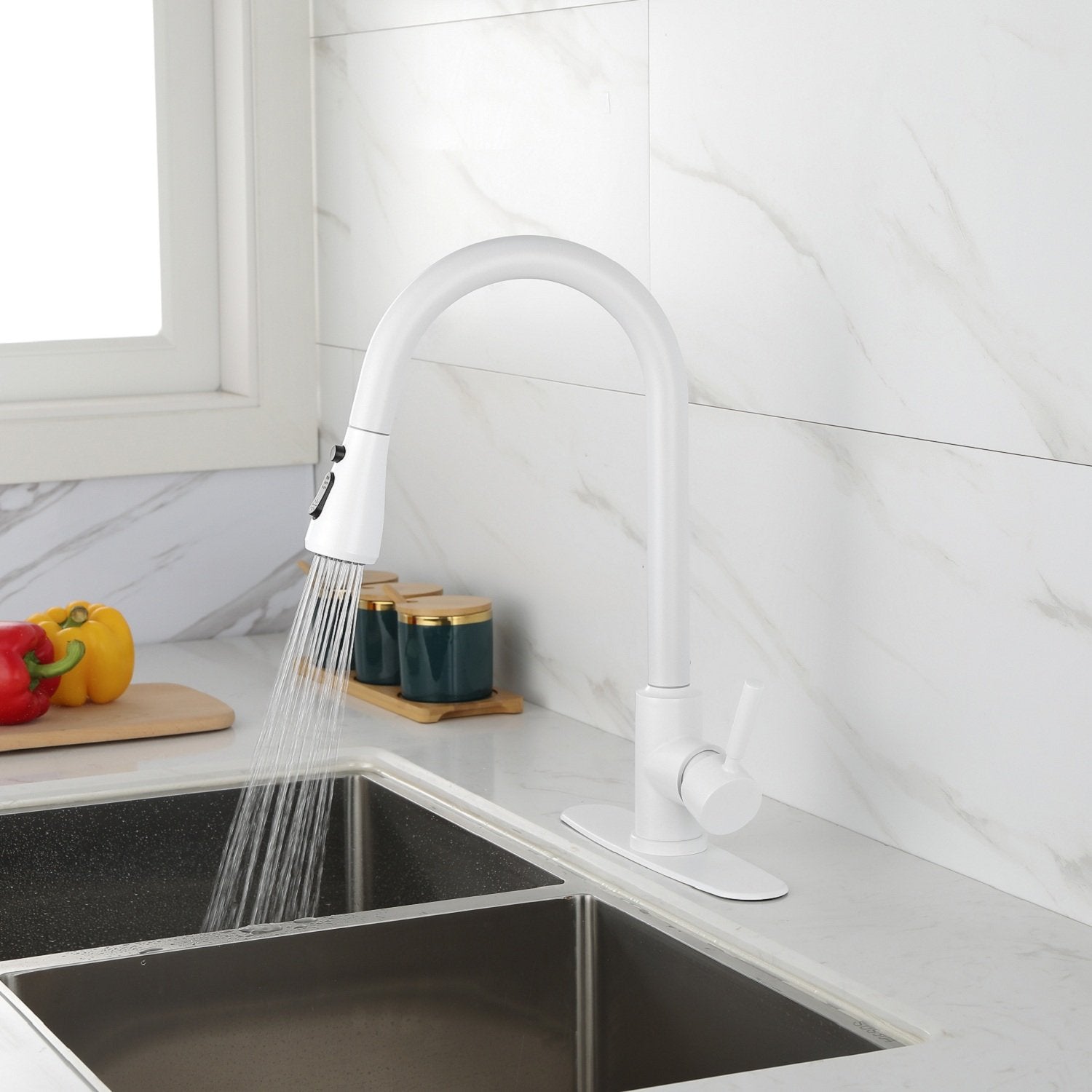 Kitchen Faucet with Pull Out Sprayer in White-Boyel Living