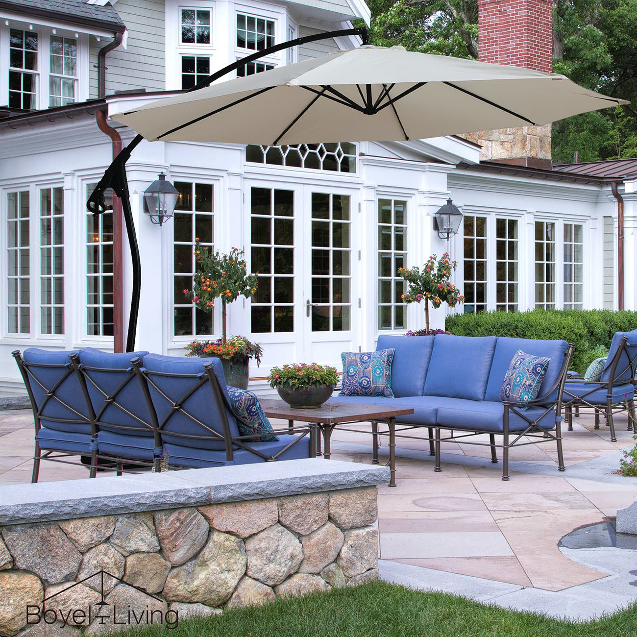 Boyel Living 11-ft Cantilever Patio Umbrella with Base-Boyel Living