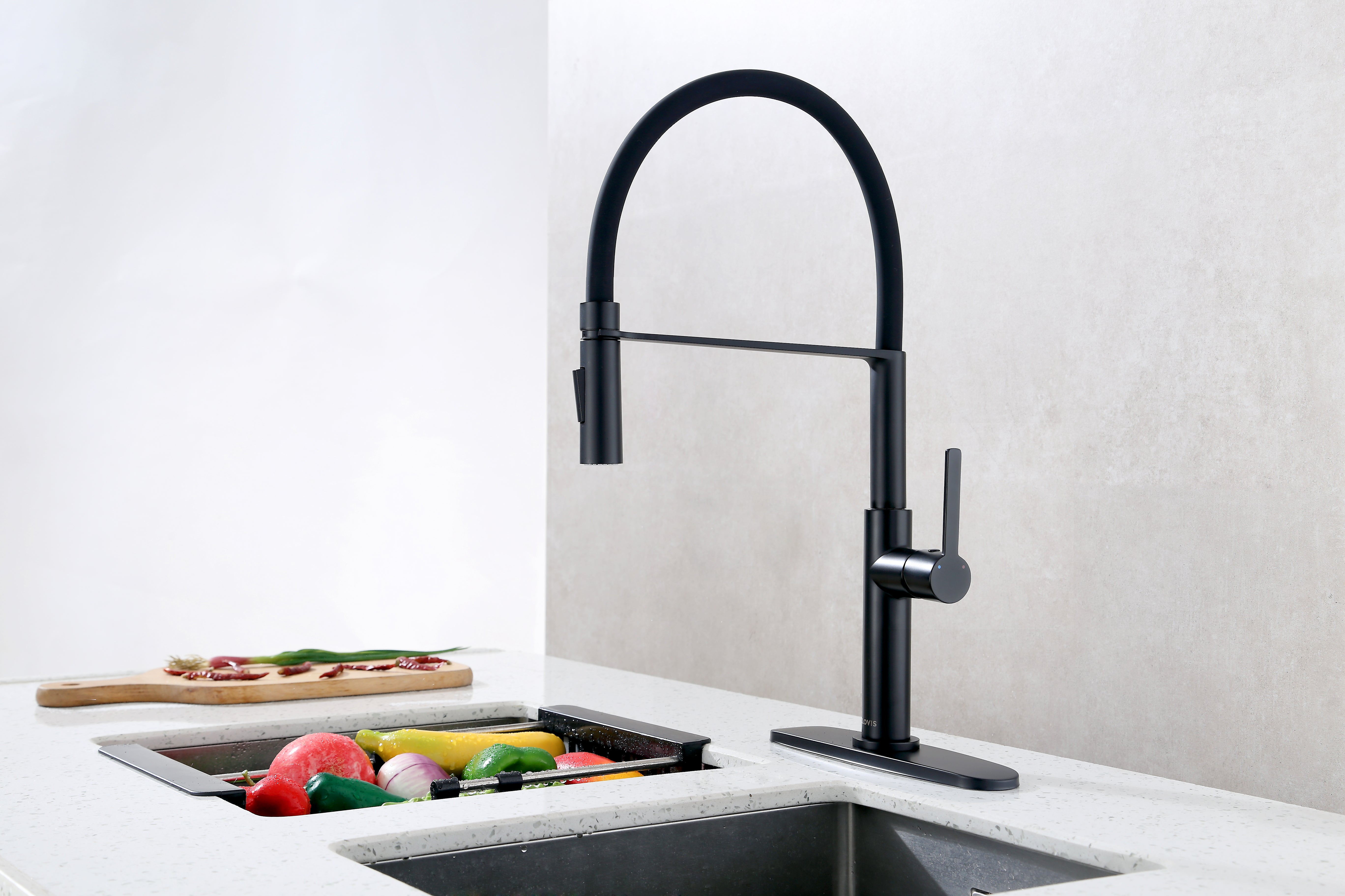 Pull Down Single Handle Kitchen Faucet-Boyel Living