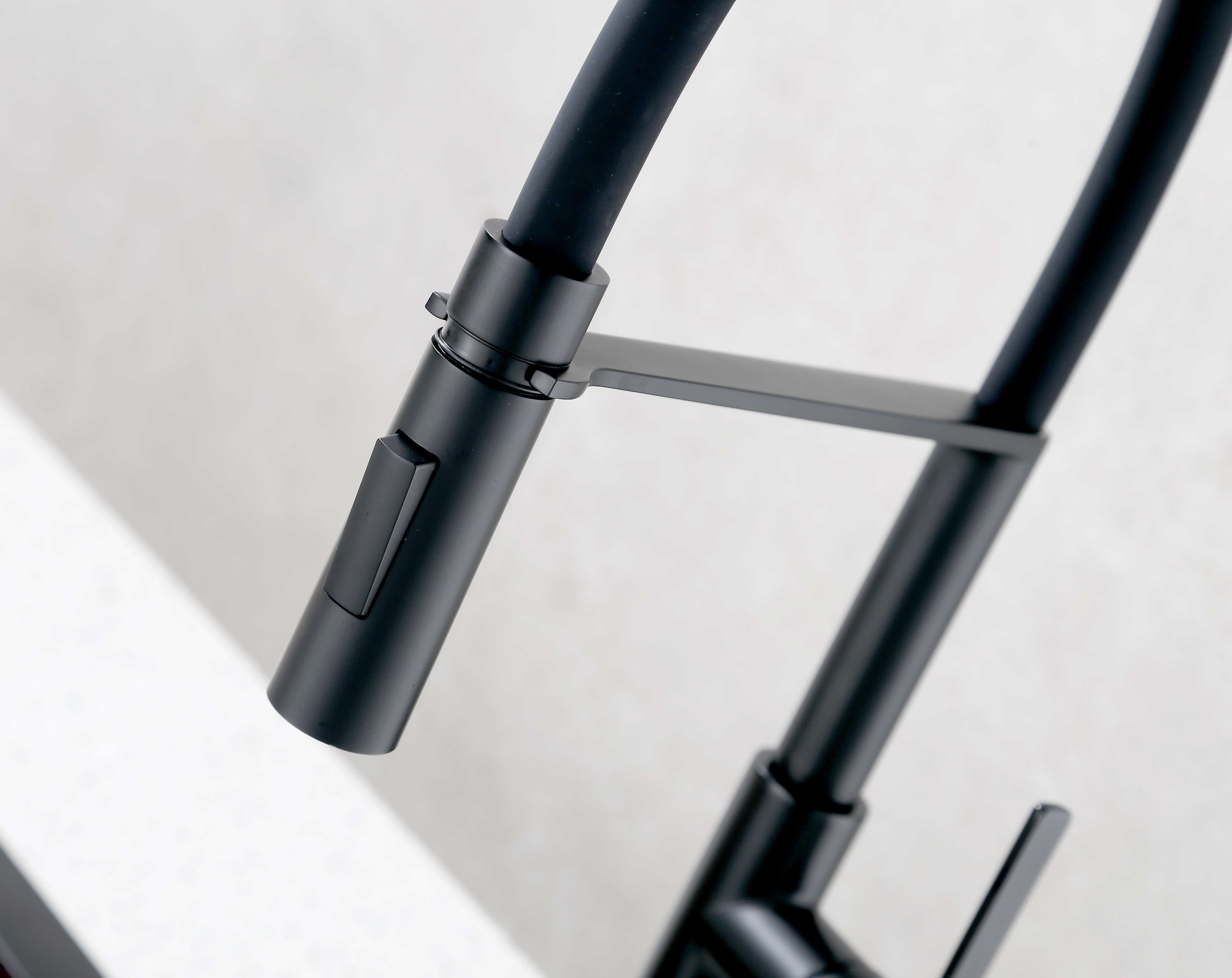 Pull Down Single Handle Kitchen Faucet-Boyel Living