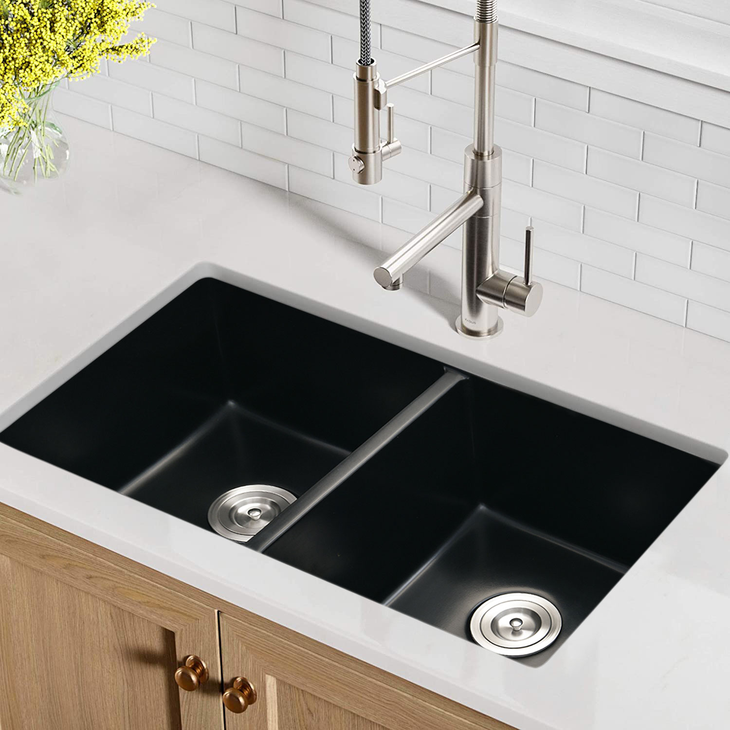33" L X 18" W Double Bowl Undermount Kitchen Sink With Basket Strainer