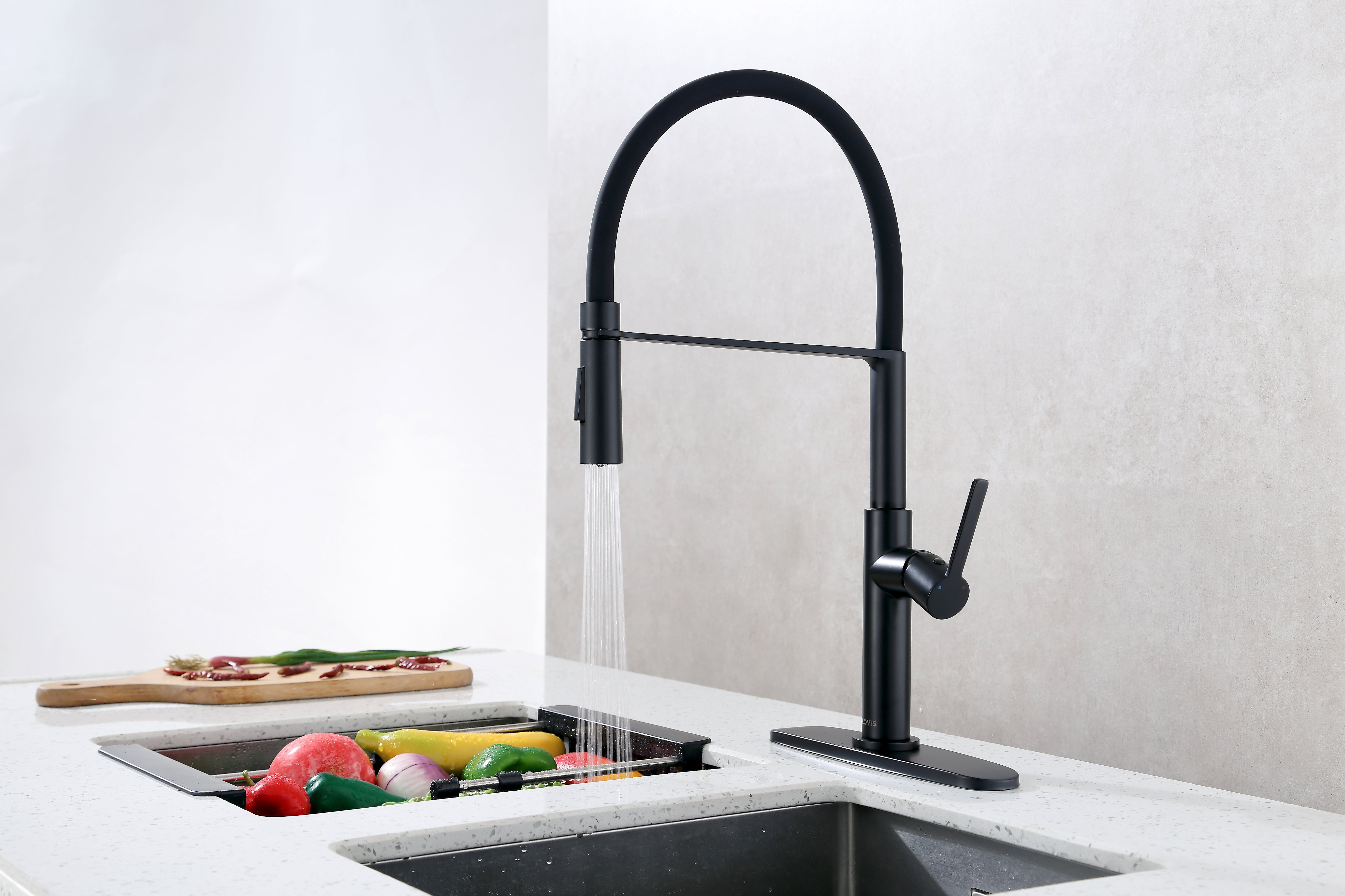 Pull Down Single Handle Kitchen Faucet-Boyel Living