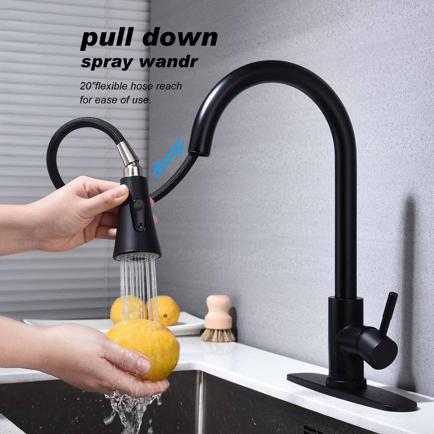 Kitchen Faucet with Pull Out Sprayer in Matte Black-Boyel Living