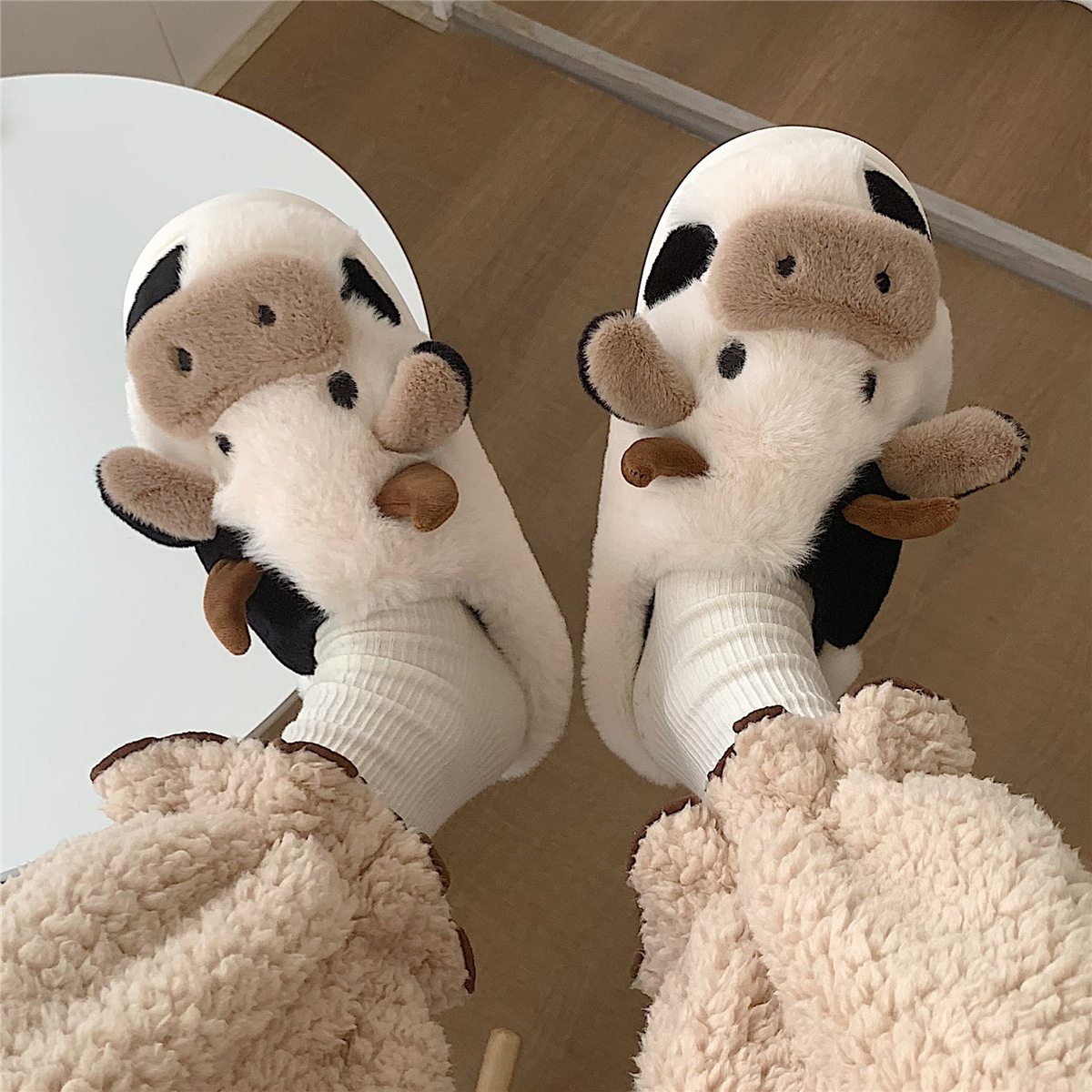 Warm plush cow non-slip cotton slippers-Topselling