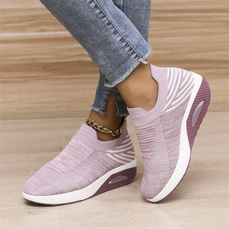 Women's Breathable Contrast Color Slip On Air-cushion Running Shoes