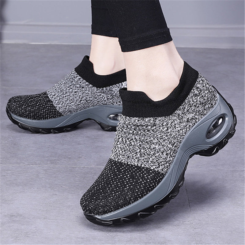 Women's Thick-Soled Lightweight Hypersoft Sneakers
