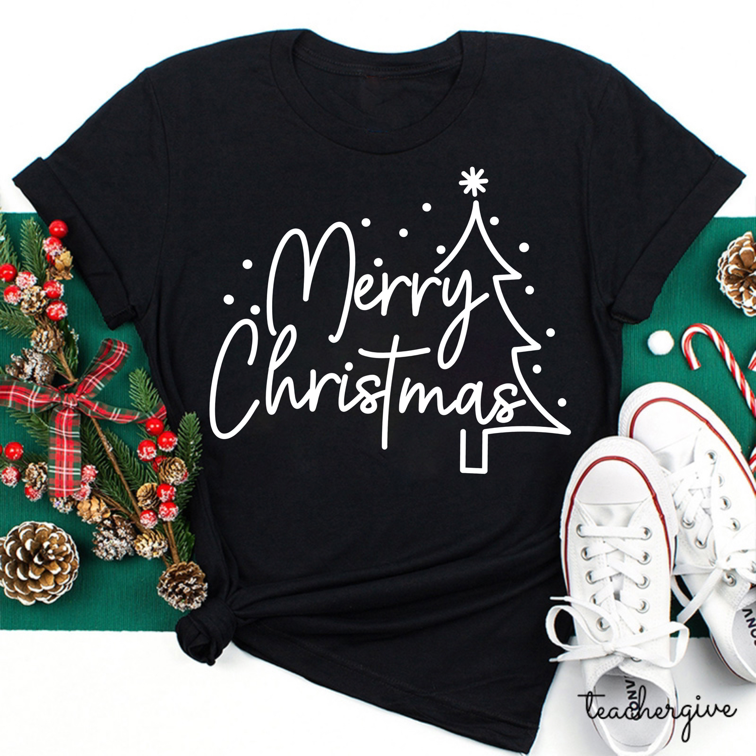 Merry Christmas Simple Christmas Teacher T-Shirt