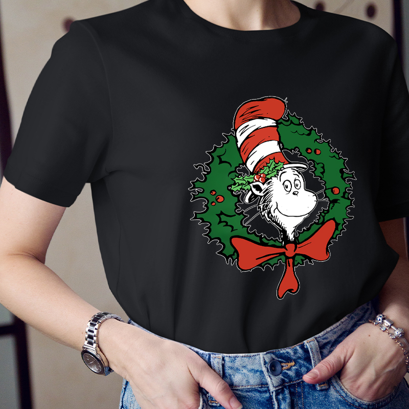The Cat In The Hat With A Christmas Wreath Teacher T-Shirt