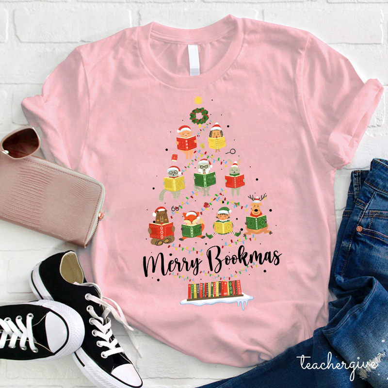 Look Everyone Is Reading Merry Bookmas Teacher T-Shirt