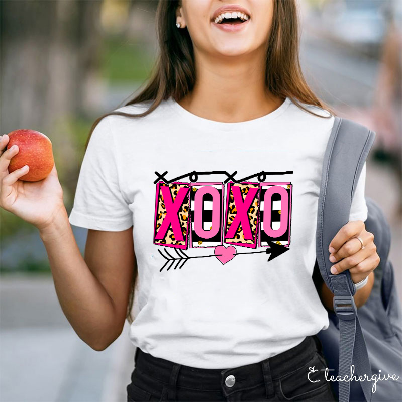 Xoxo Heart And Arrow Teacher T-Shirt