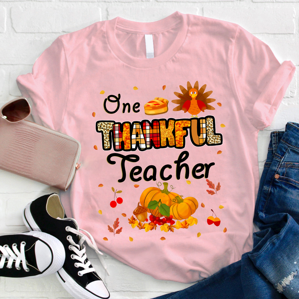 One Thankful Teacher Apple Pie Teacher T-Shirt