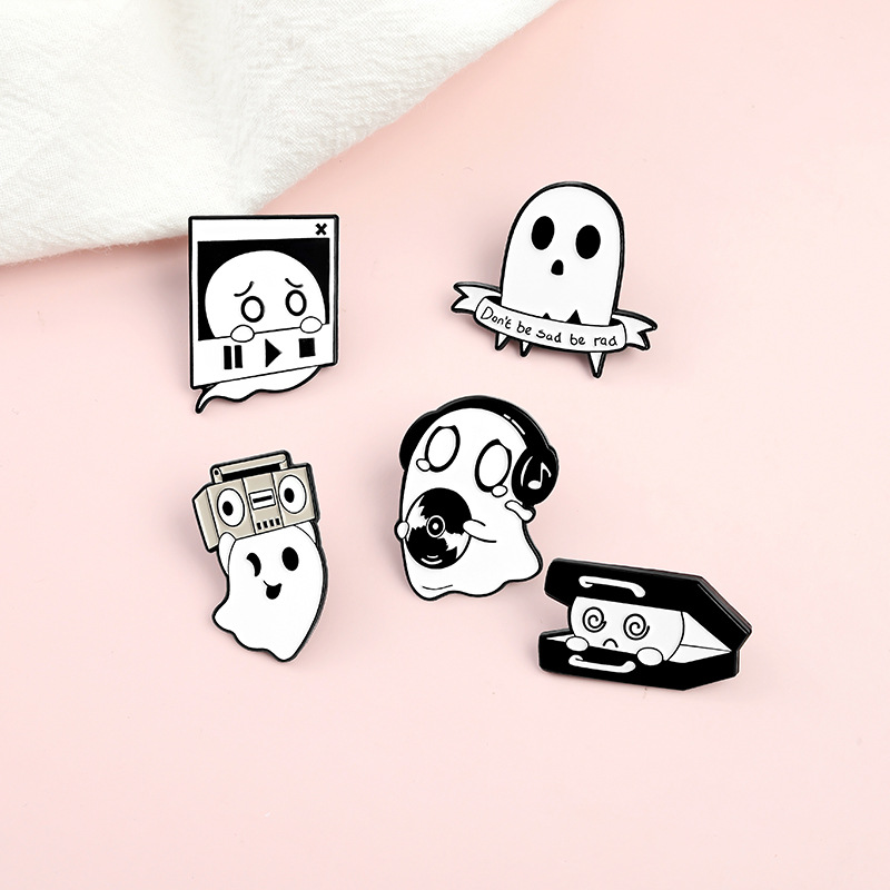 Floral Ghost Series Pin Set