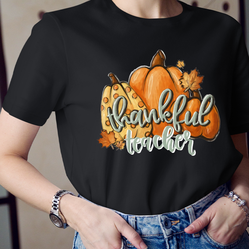 Autumn Pumpkin Thankful Teacher T-Shirt