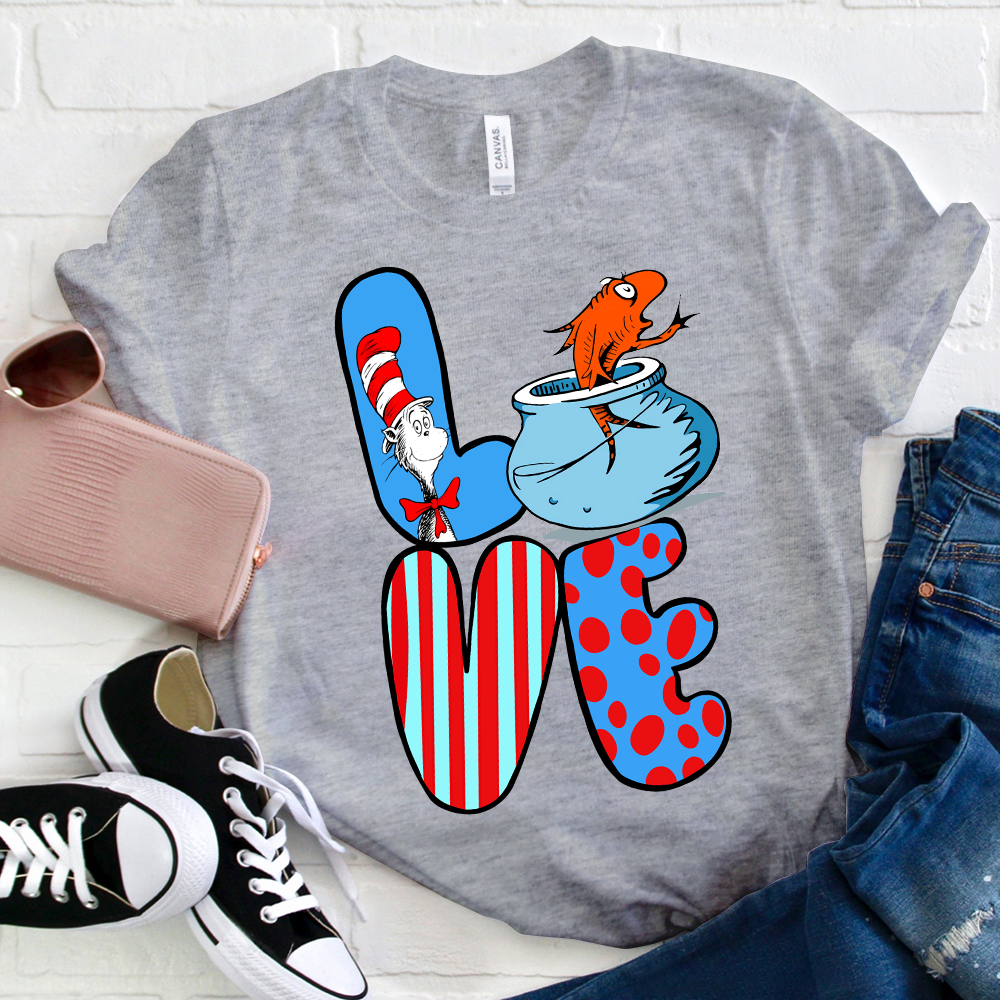 Love Fish And Cat T-Shirt