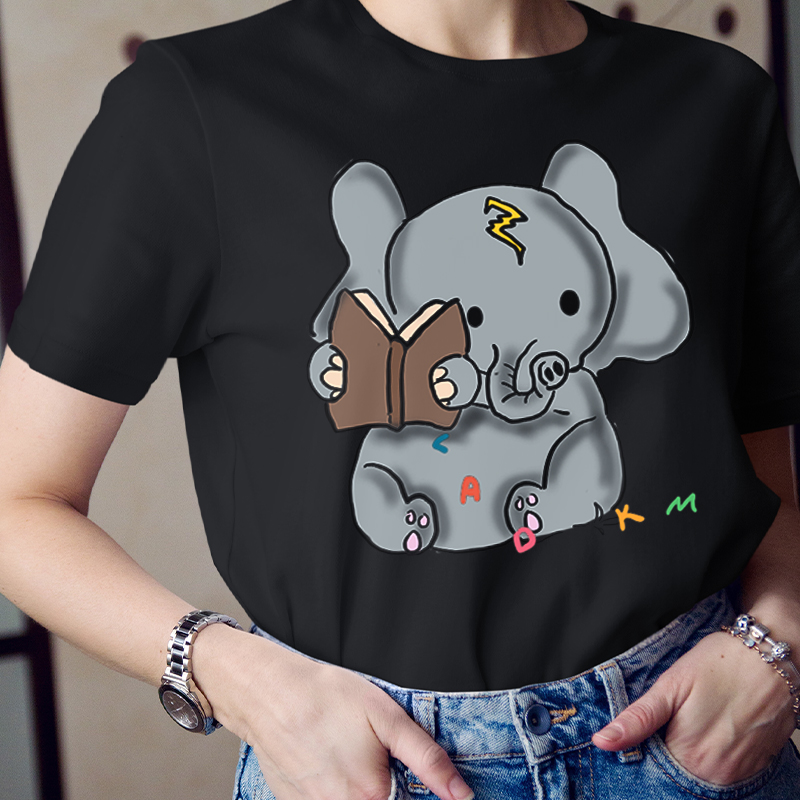 Cute Elephant Reading Books T-Shirt