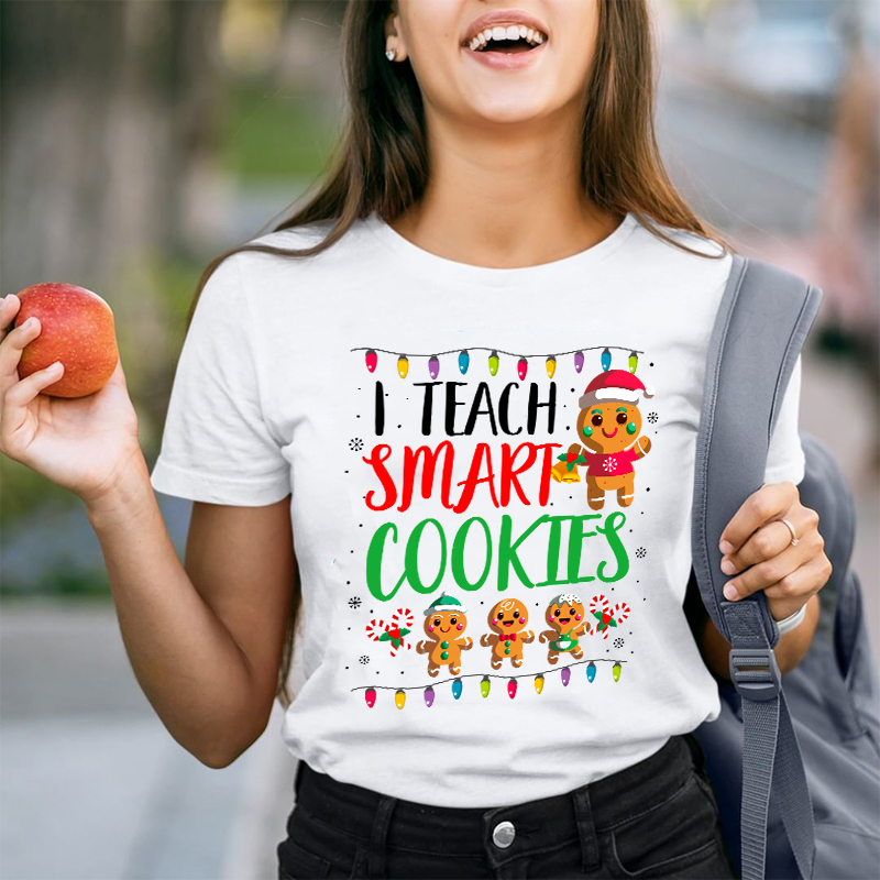 I Teach The Smart Cookies Gingerbread Man Teacher T-Shirt