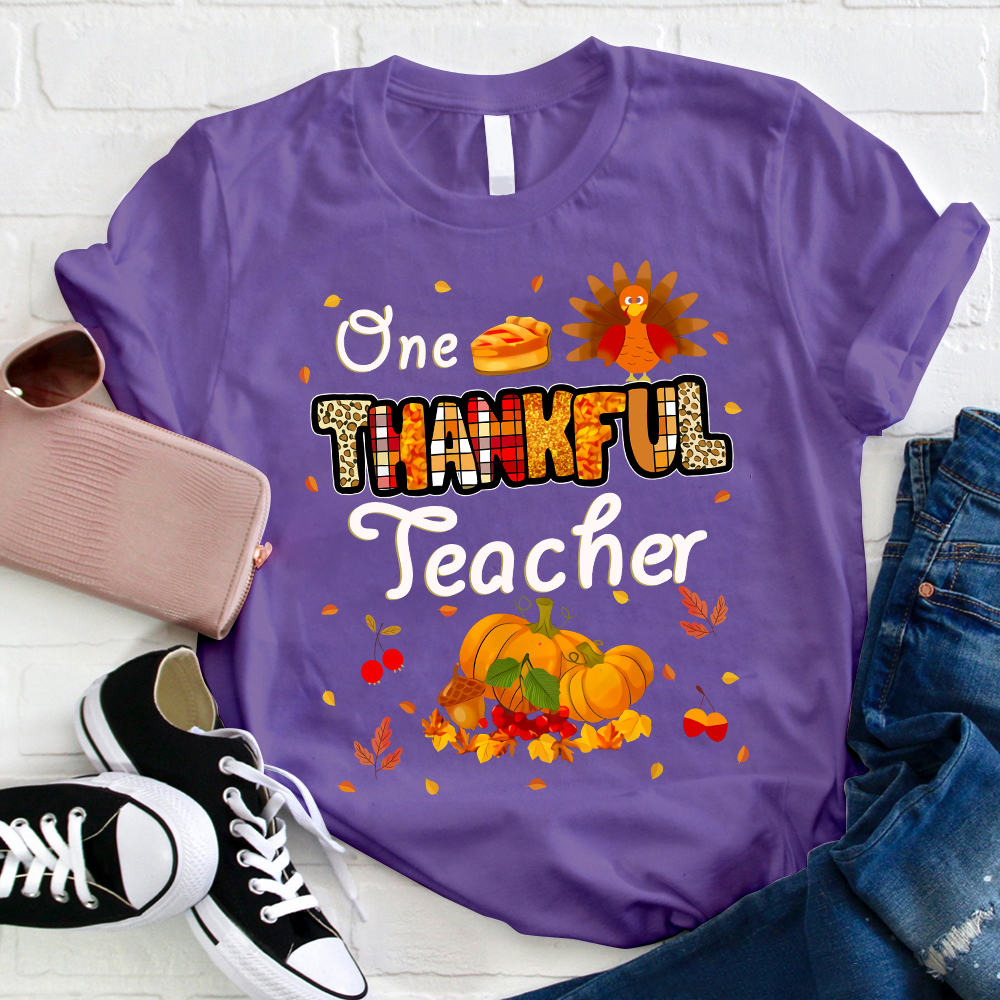 One Thankful Teacher Apple Pie Teacher T-Shirt