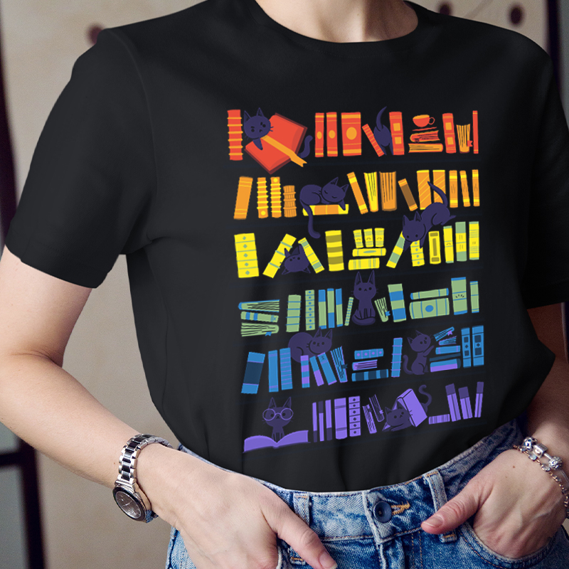 Cute Cats Loving Reading T-Shirt