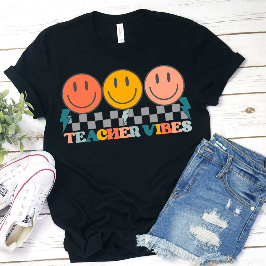 Teacher Vibes Big Smiles T-Shirt
