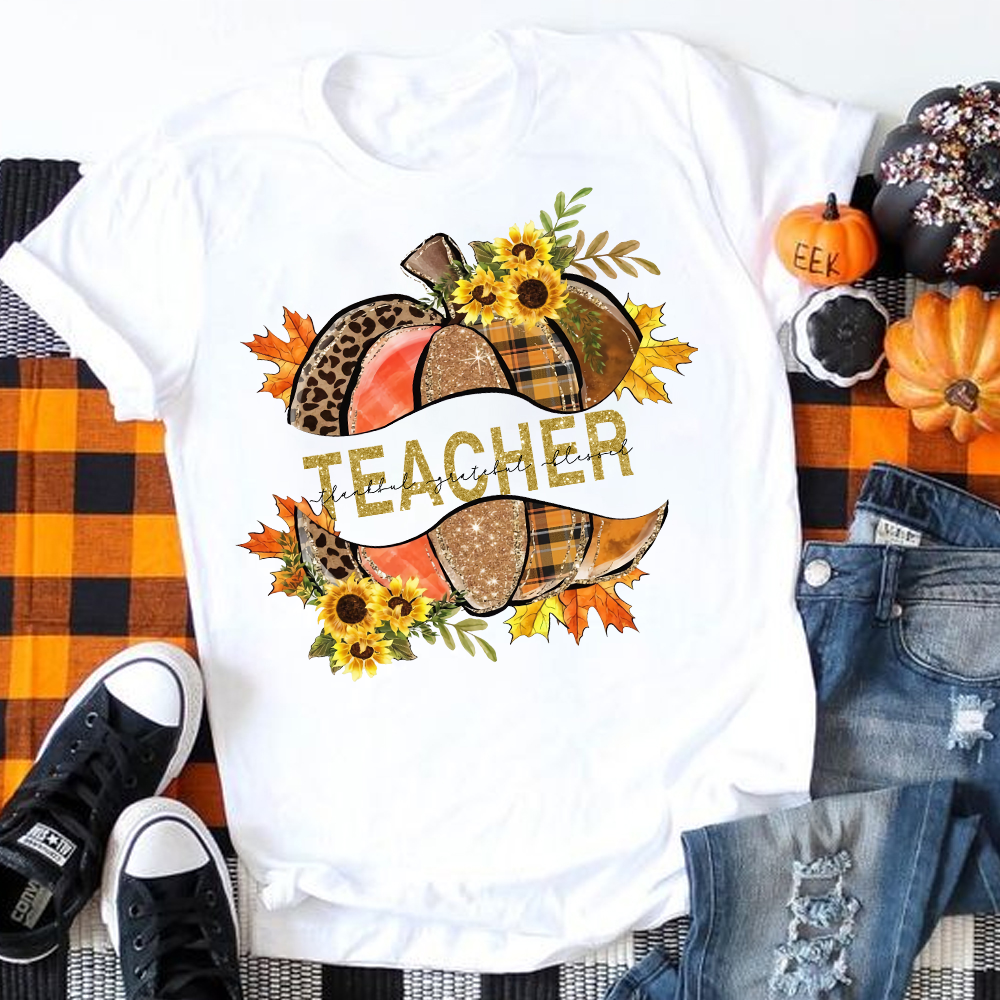 A Shining Halloween Pumpkin Teacher T-Shirt