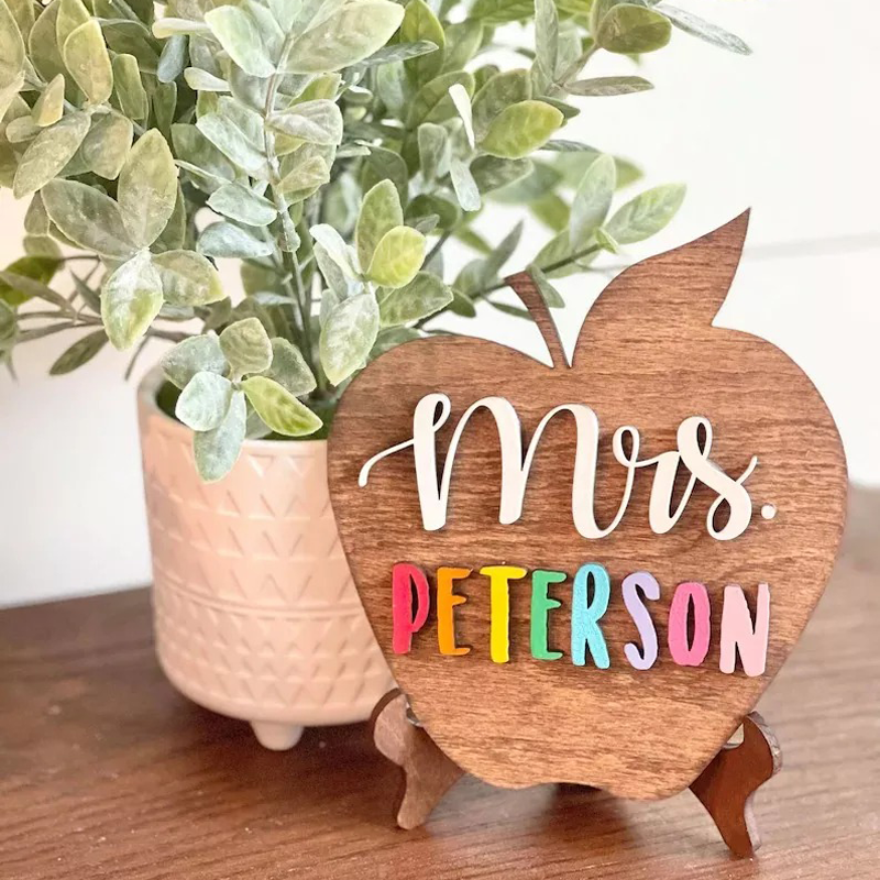 Personalized Desktop Teacher Apple Sign