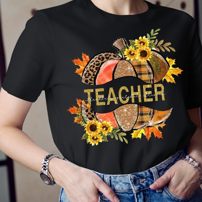 A Shining Halloween Pumpkin Teacher T-Shirt