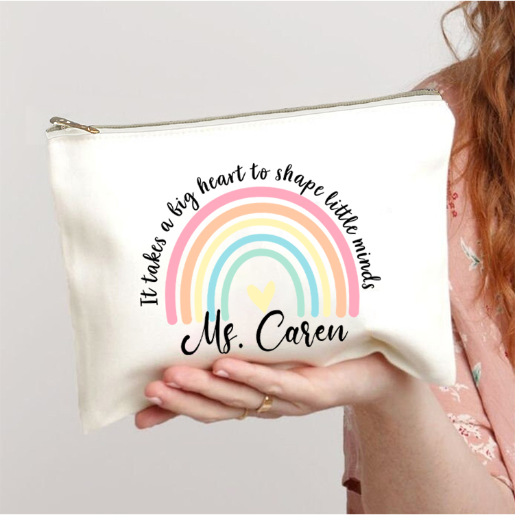 Personalized It Take A Big Heart To Shape Little Minds Teacher Makeup Bag