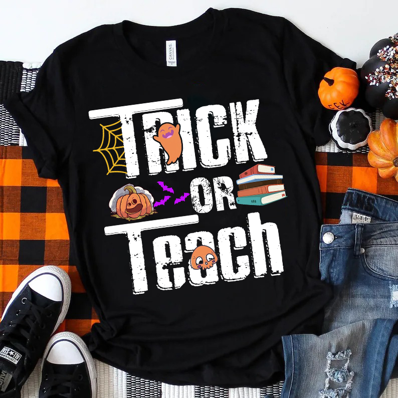 Trick Or Teach Funny Pumpkin Ghost T-Shirt