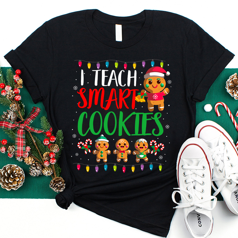 I Teach The Smart Cookies Gingerbread Man Teacher T-Shirt