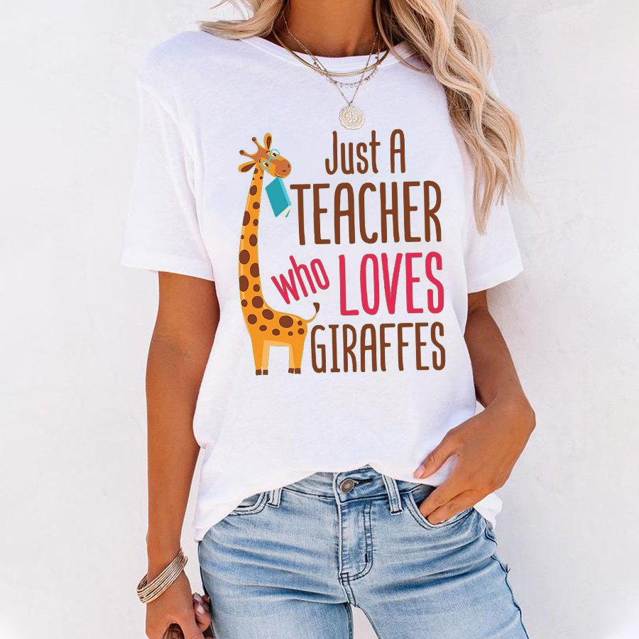 Just A Teacher Who Love Giraffes T-Shirt