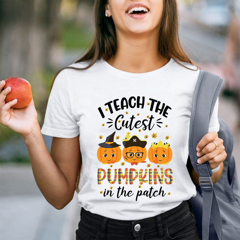 I Teach The Cutest Pumpkins In The Patch  Pirate Pumpkins T-Shirt