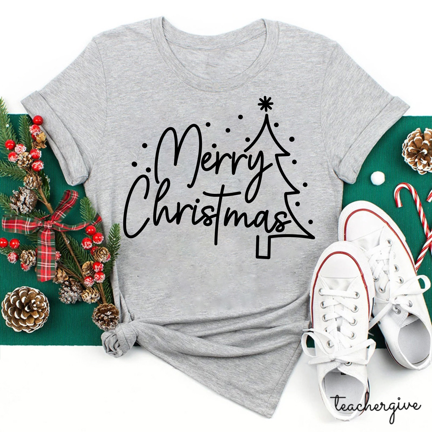 Merry Christmas Simple Christmas Teacher T-Shirt