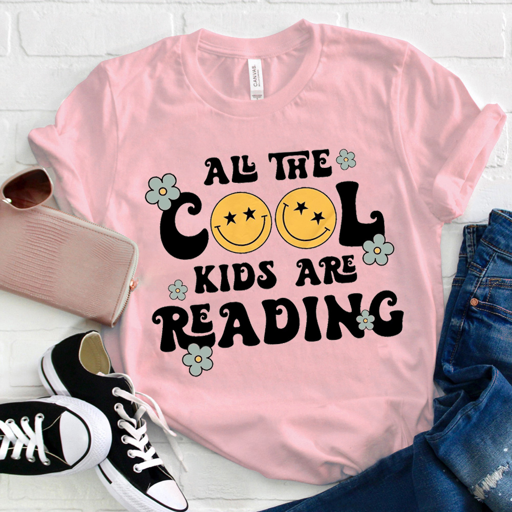 All The Cool Kids Are Reading Smile  T-Shirt
