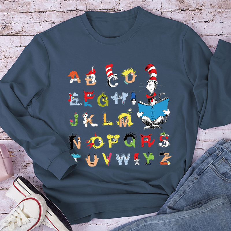 Cat Reading Books With Alphabet Long Sleeve T-Shirt