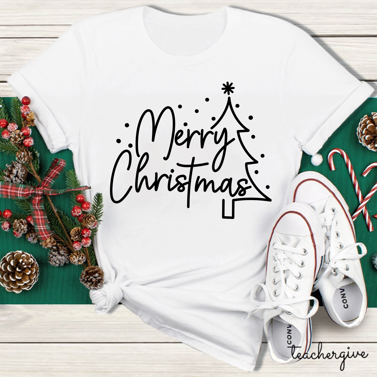 Merry Christmas Simple Christmas Teacher T-Shirt