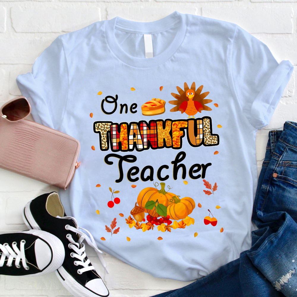One Thankful Teacher Apple Pie Teacher T-Shirt