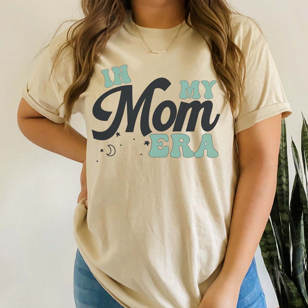 In My Mom Era Expecting Mom Gift T-Shirt