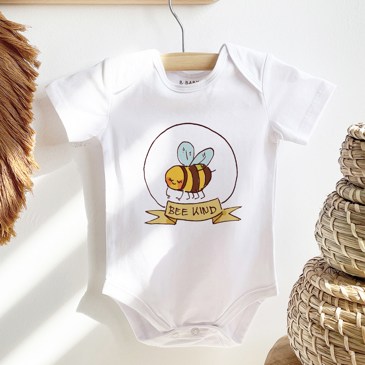 Baby Bodysuit & T-Shirt Bee Kind