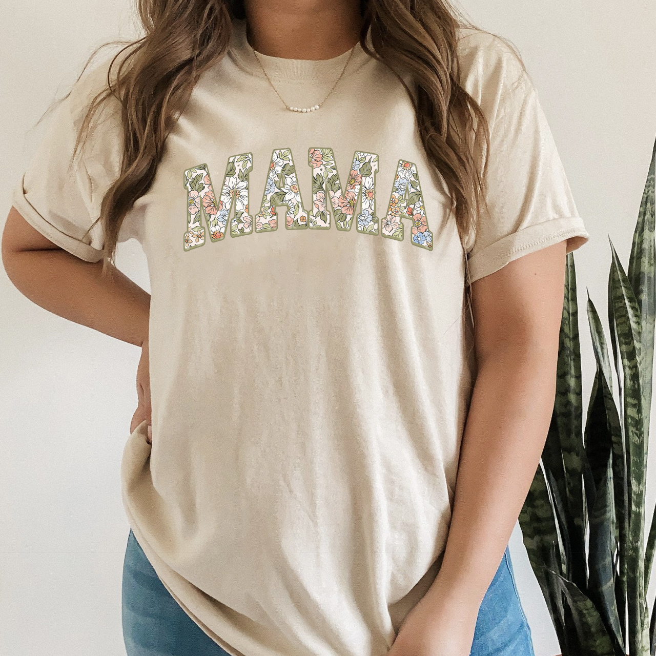 Summer Floral Mama Retro Mom Shirt