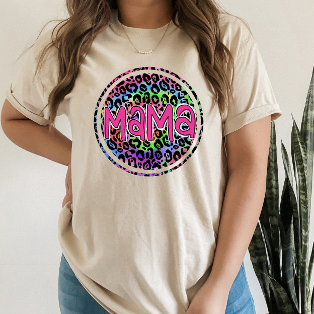 Gift For Mama Leopard Design Retro T-Shirt