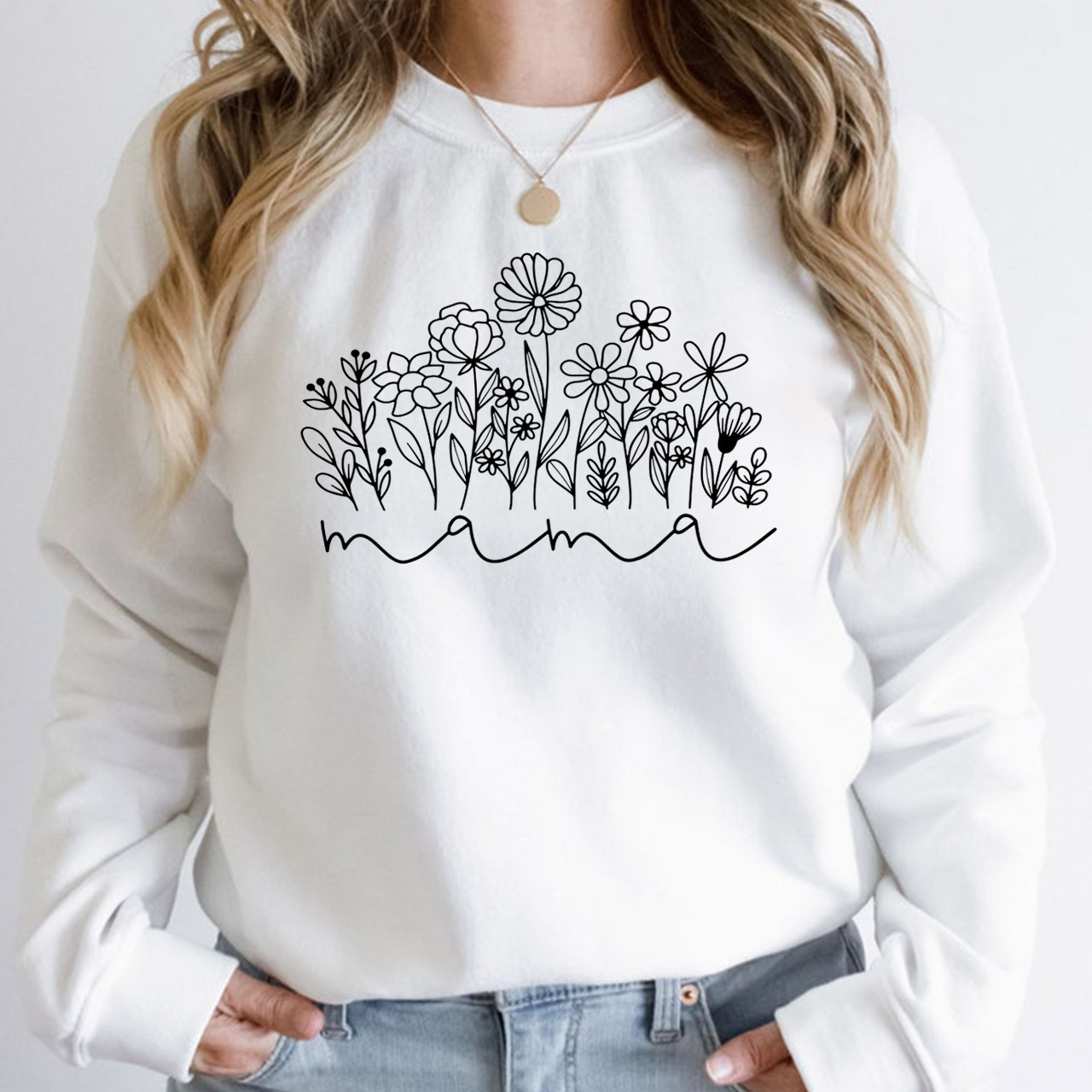 Mama Sweatshirt With Cute Wildflowers