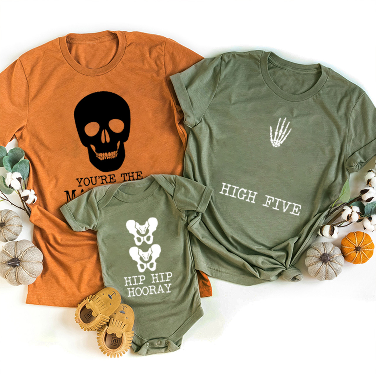 Skeleton Puns Funny Family Matching Halloween Party Tees