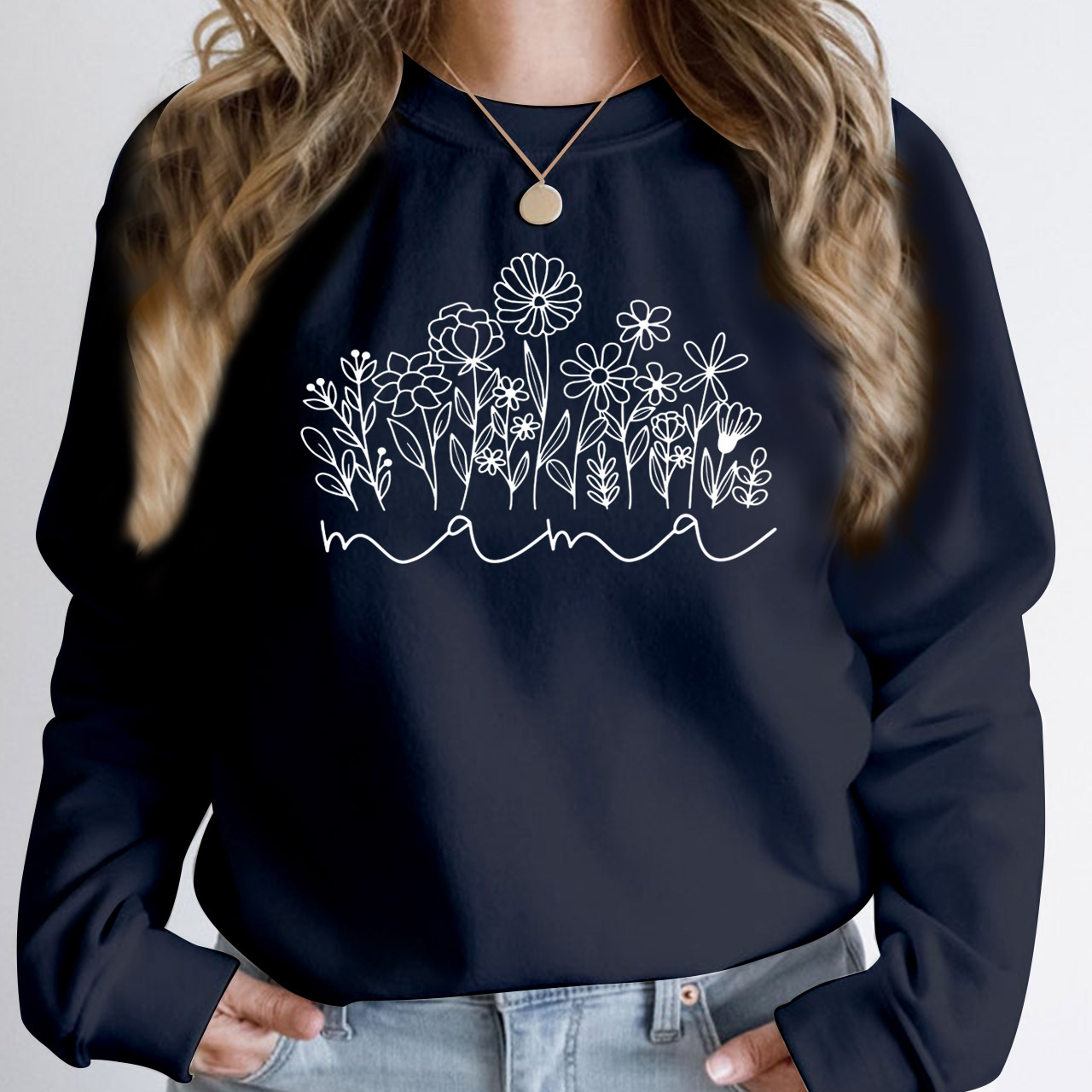Mama Sweatshirt With Cute Wildflowers