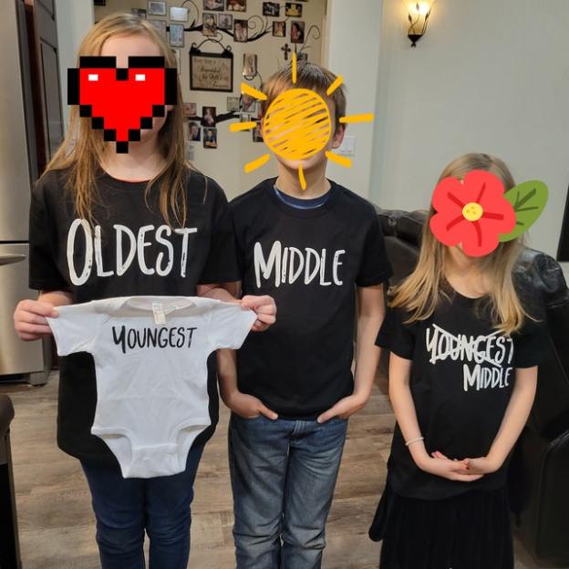 Sibling Matching set of 4 (Old middle Young)