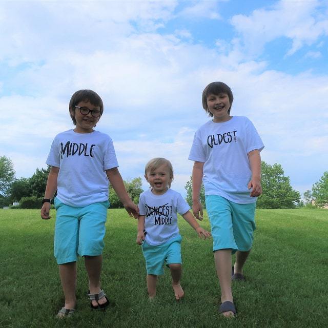 Sibling Matching set of 4 (Old middle Young)