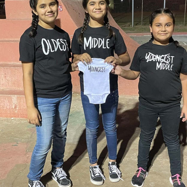 Sibling Matching set of 4 (Old middle Young)