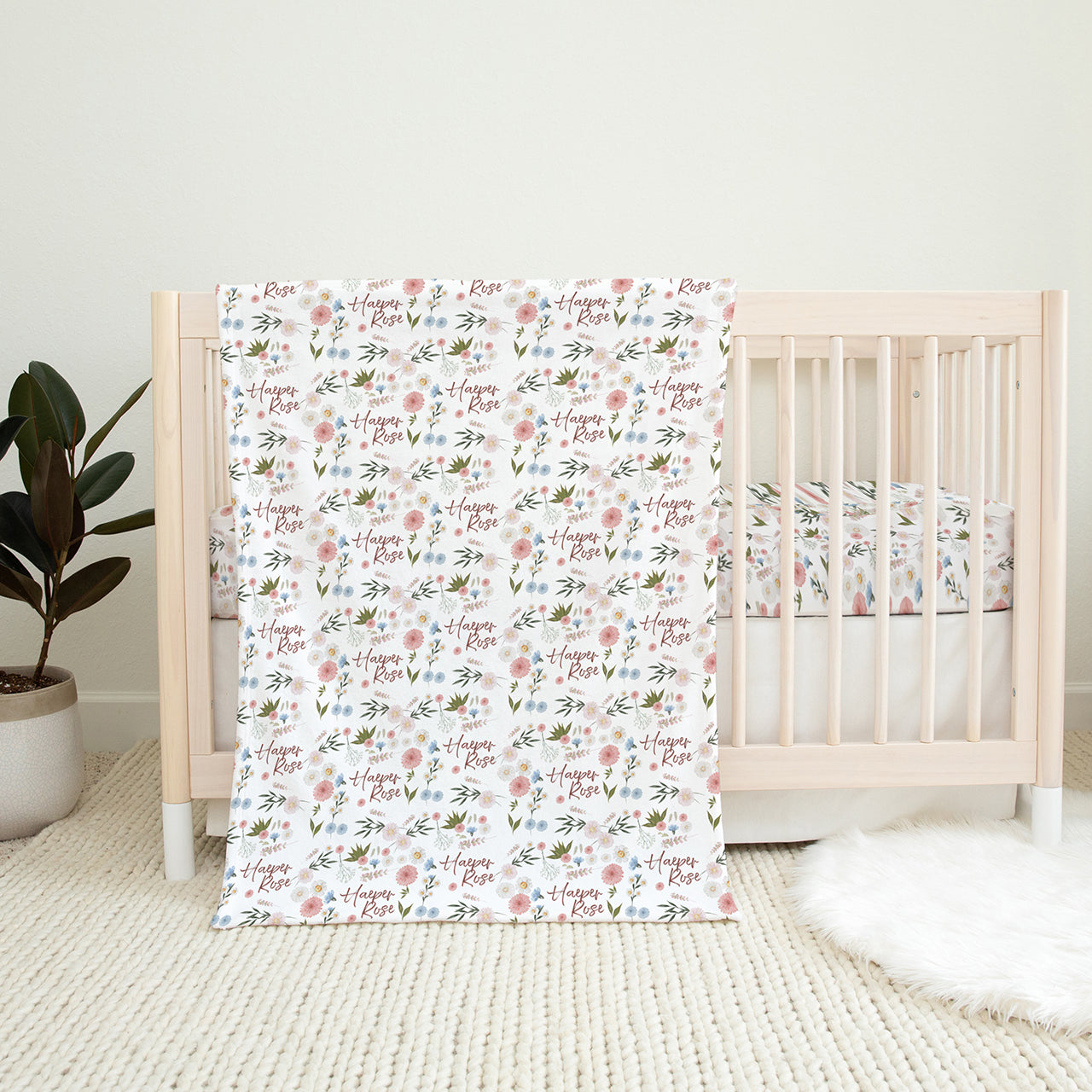 Personalized Daisy Print Baby Flannel Blanket